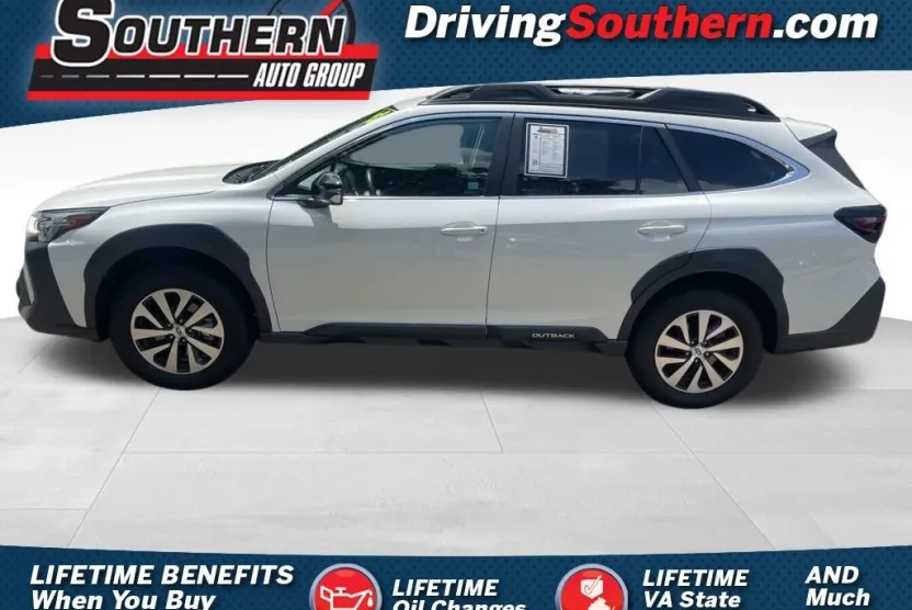 2023 Subaru Outback Premium photo 1