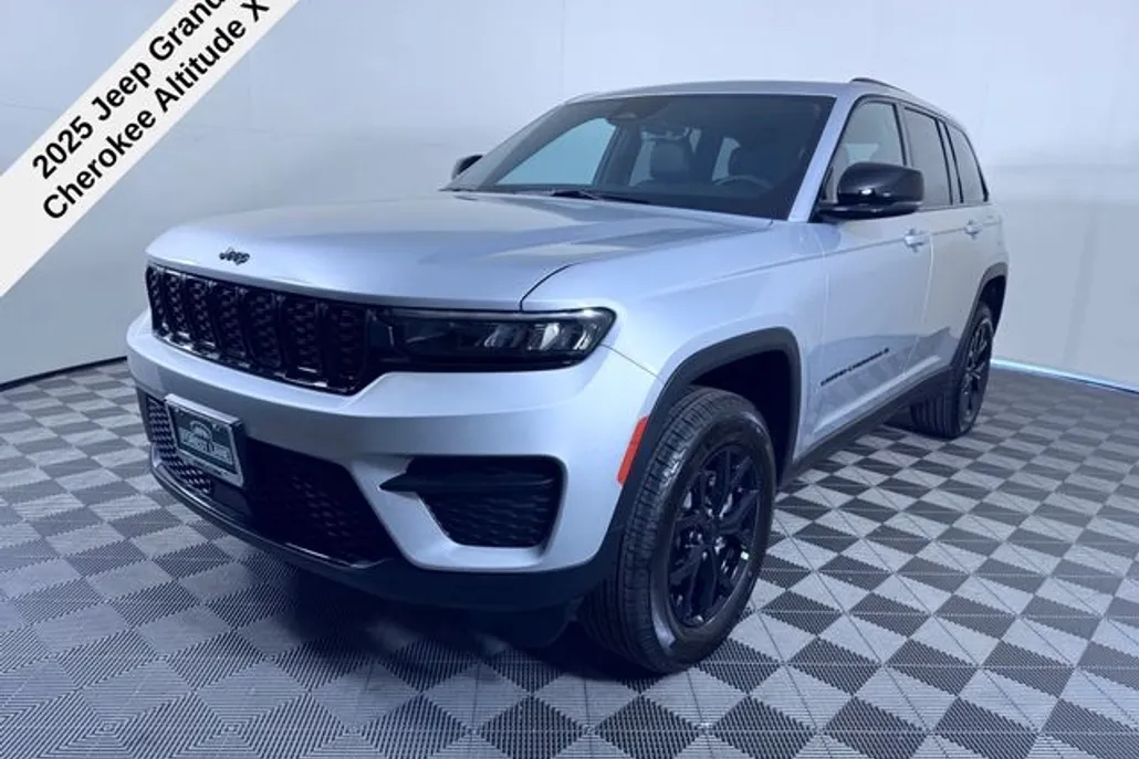 2025 Jeep Grand Cherokee Altitude X photo 1