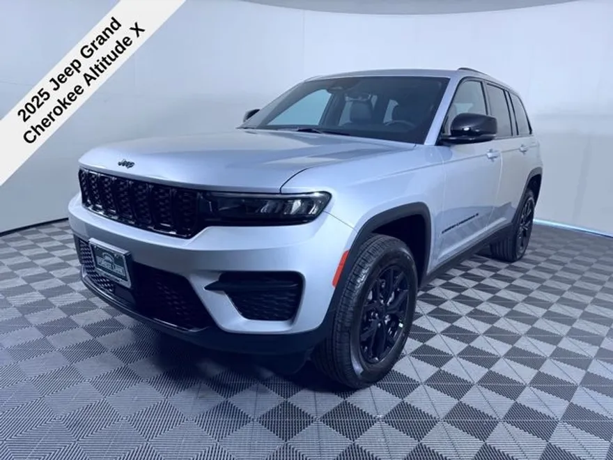 2025 Jeep Grand Cherokee Altitude X photo 1