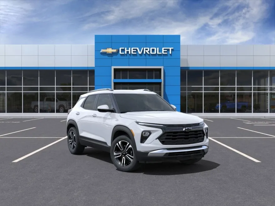 2025 Chevrolet Trailblazer LT photo 1