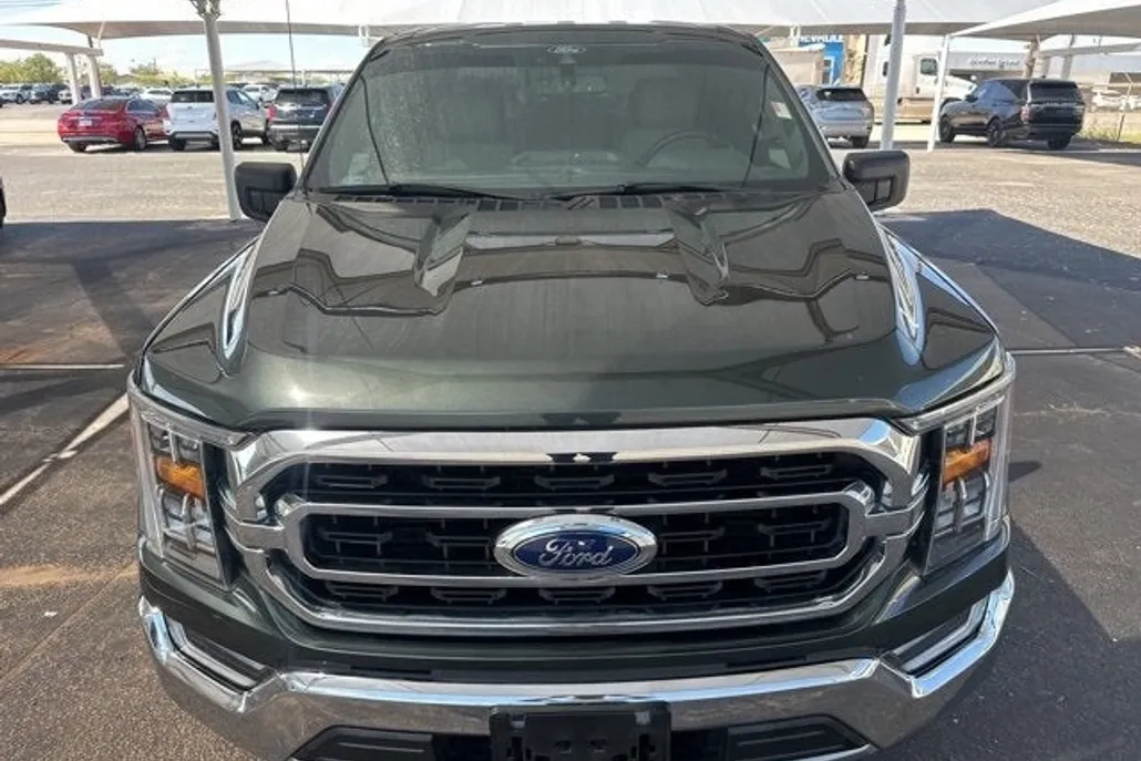 2021 Ford F-150 XLT photo 1