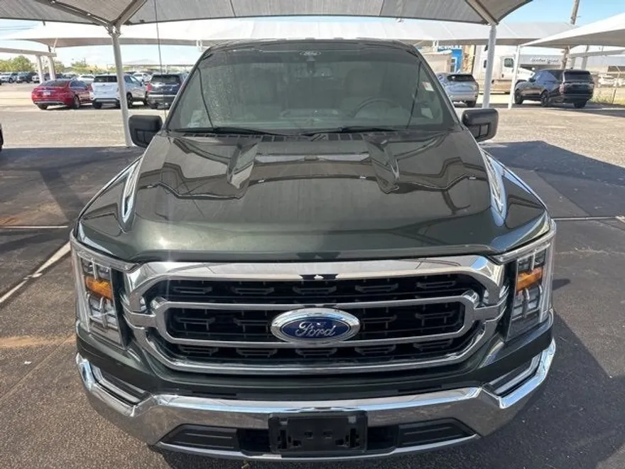 2021 Ford F-150 XLT photo 1