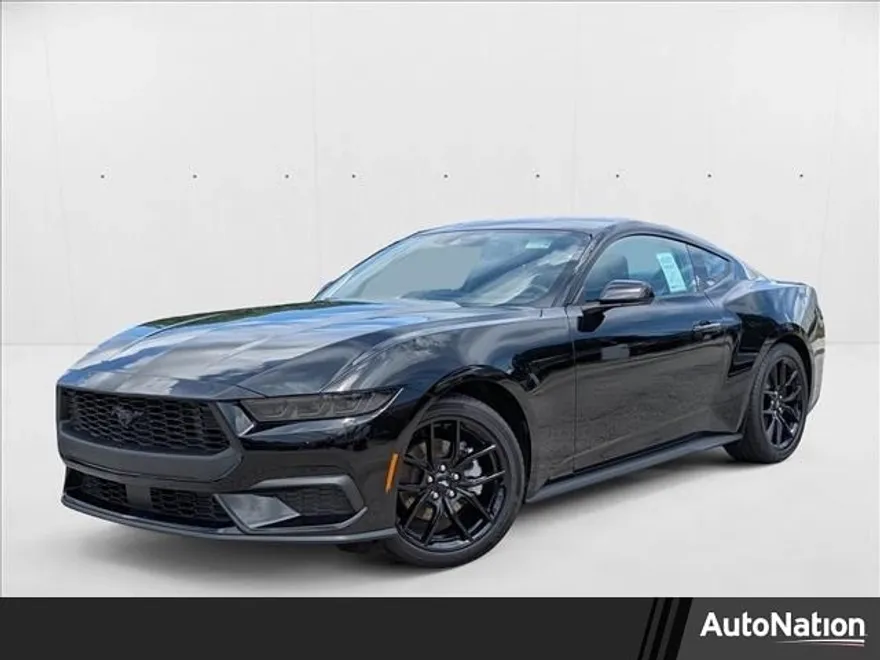 2025 Ford Mustang EcoBoost photo 1