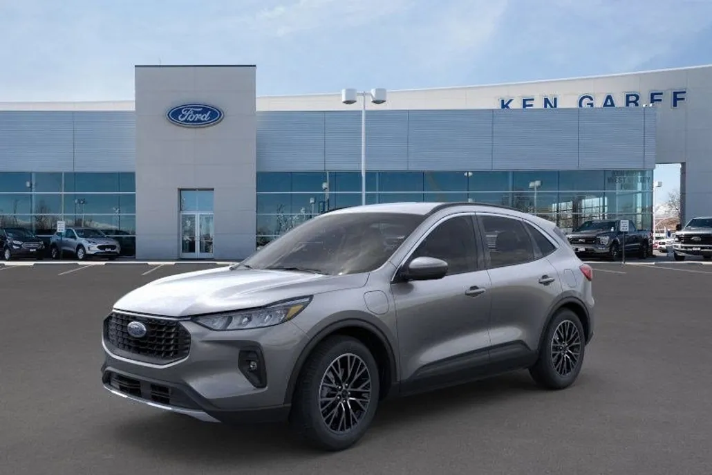 2025 Ford Escape Plug-In Hybrid photo 1