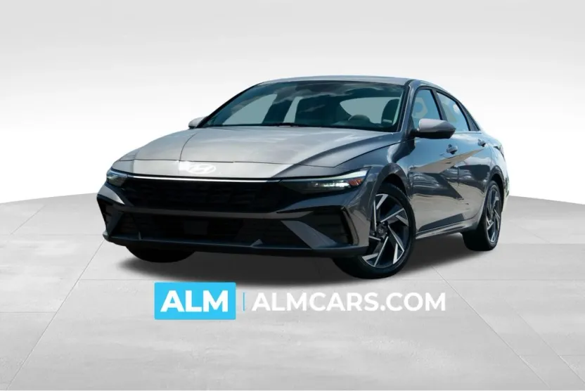 2024 Hyundai Elantra Limited photo 1