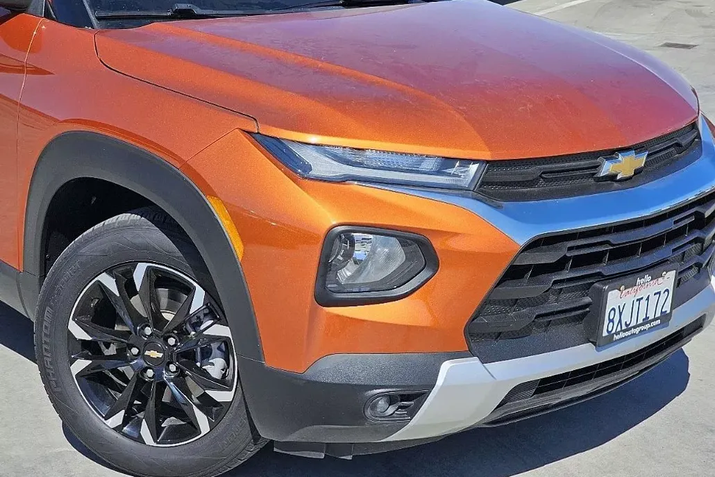2022 Chevrolet Trailblazer LT photo 1