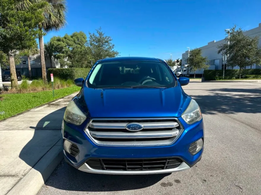 2017 Ford Escape SE photo 1