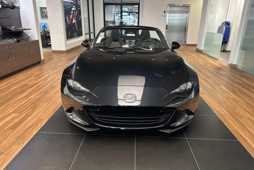 2025 Mazda MX-5 Miata Miata Sport photo 1