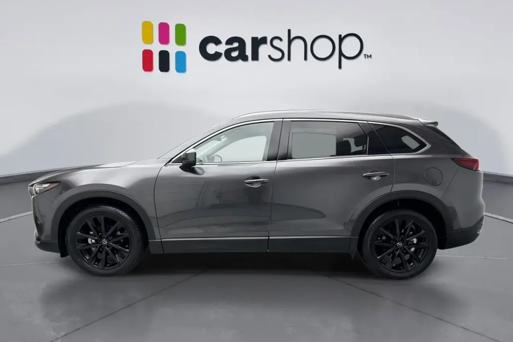 2022 Mazda CX-9 Touring photo 1