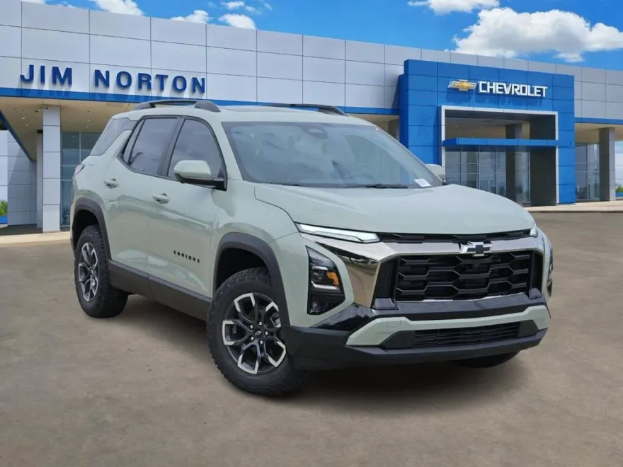 2026 Chevrolet Equinox ACTIV photo 1