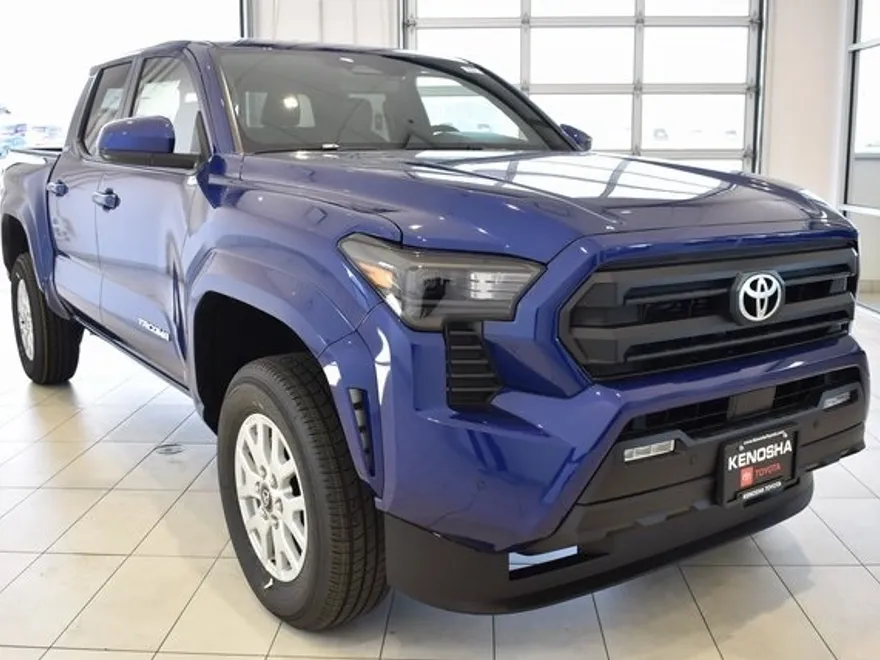 2025 Toyota Tacoma SR5 Double Cab photo 1