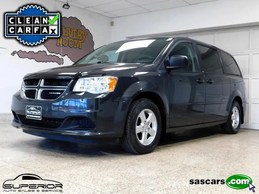 2011 Dodge Grand Caravan Express SXT photo 1