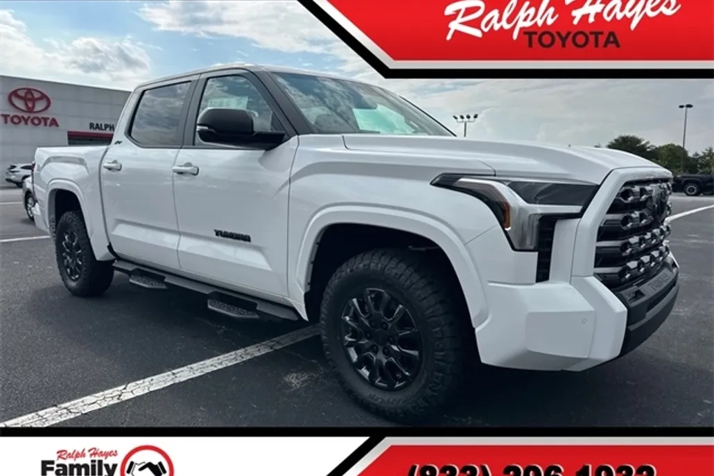 2026 Toyota Tundra SR5 CrewMax photo 1