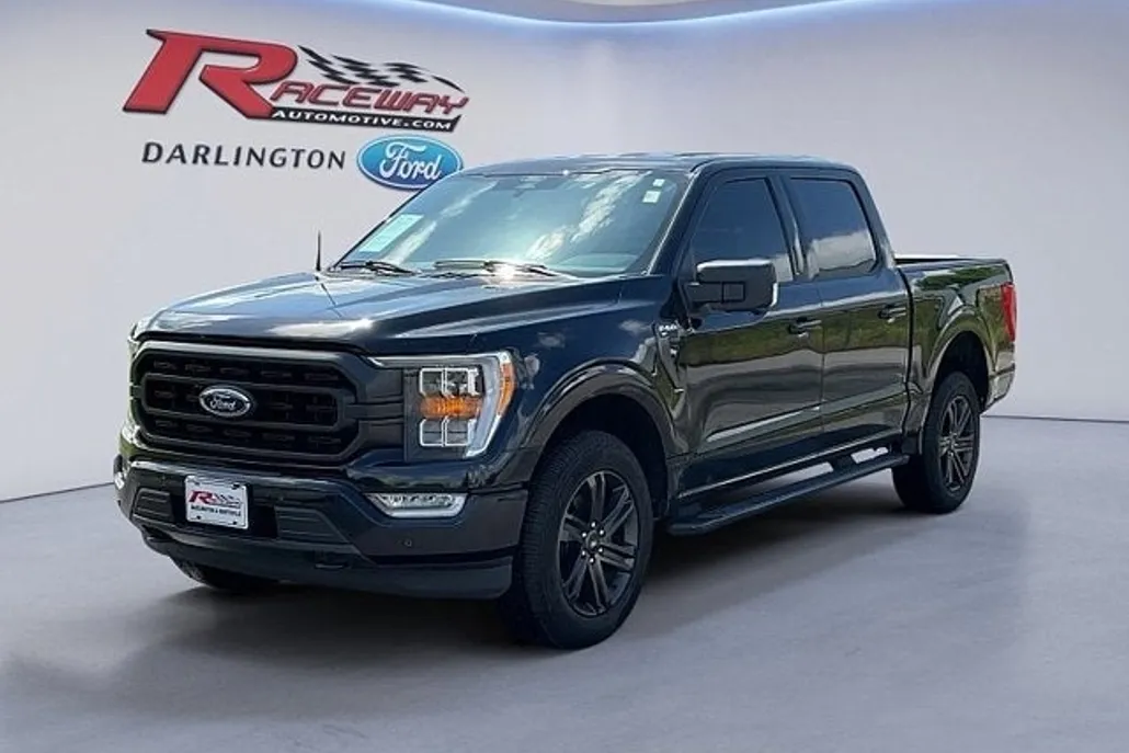 2022 Ford F-150 XLT photo 1