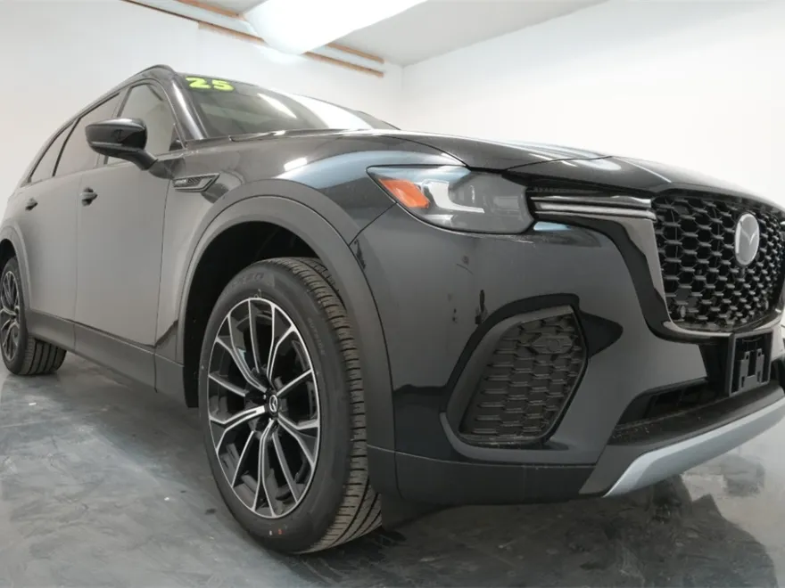 2025 Mazda CX-70 Premium Plus photo 1