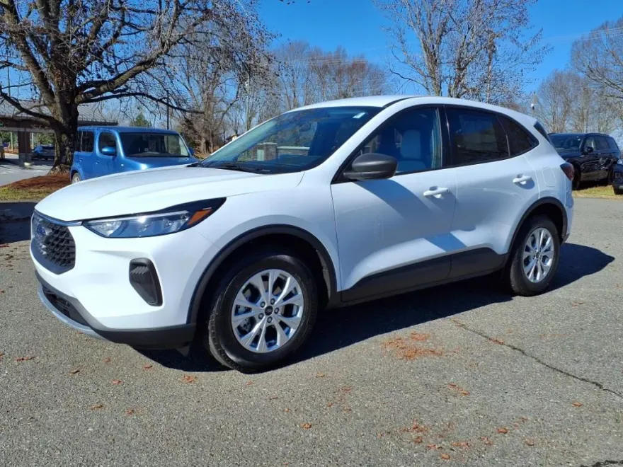 2025 Ford Escape Active photo 1