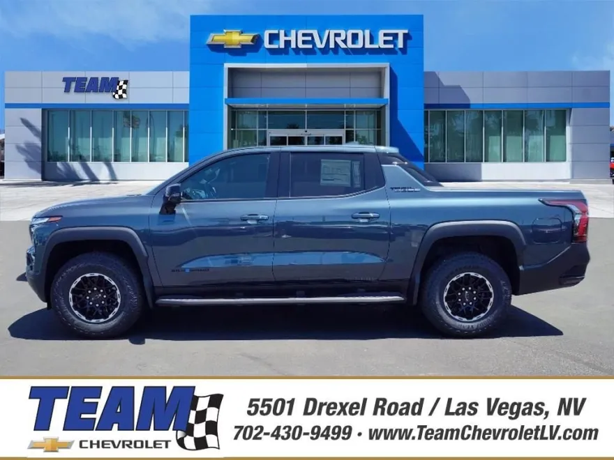 2026 Chevrolet Silverado EV Trail Boss photo 1