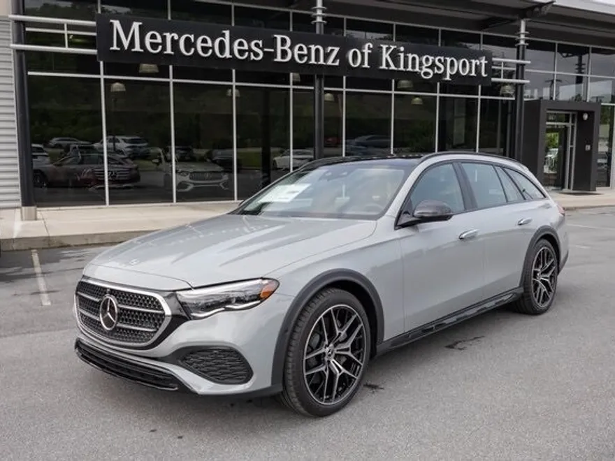 2025 Mercedes Benz E 450 4MATIC All-Terrain Wagon photo 1