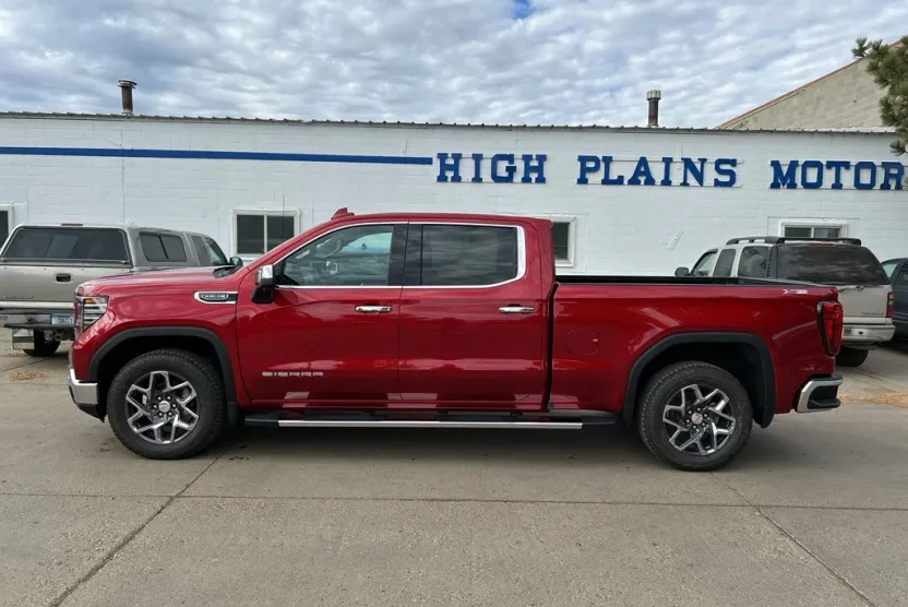 2026 Gmc Sierra 1500 SLT photo 1