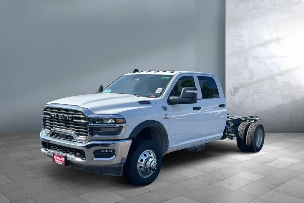 2026 Ram 3500 Tradesman photo 1