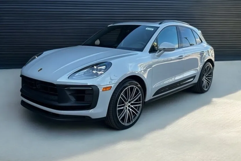 2026 Porsche Macan GTS photo 1