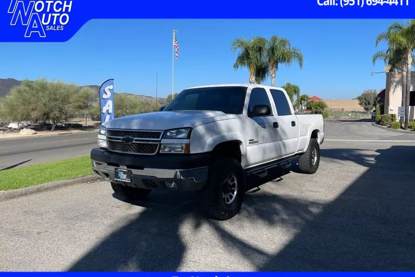 2005 Chevrolet Silverado 2500HD LS photo 1