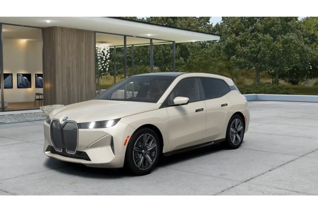 2026 Bmw iX photo 1