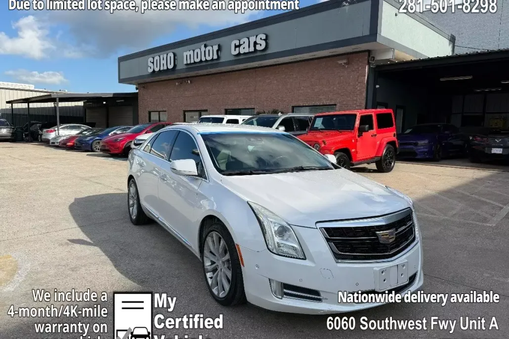 2017 Cadillac XTS Luxury photo 1