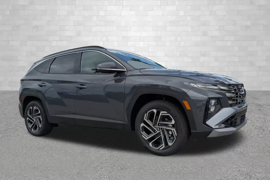 2025 Hyundai Tucson Limited photo 1