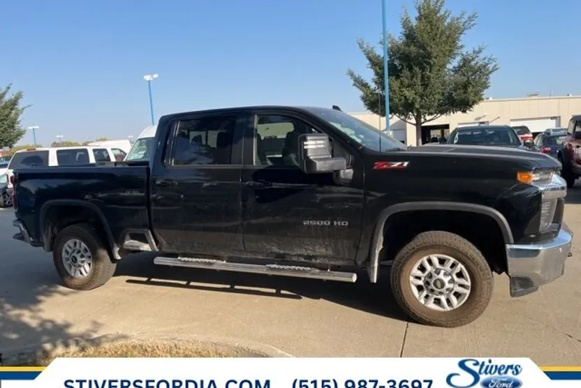 2020 Chevrolet Silverado 2500HD LT photo 1