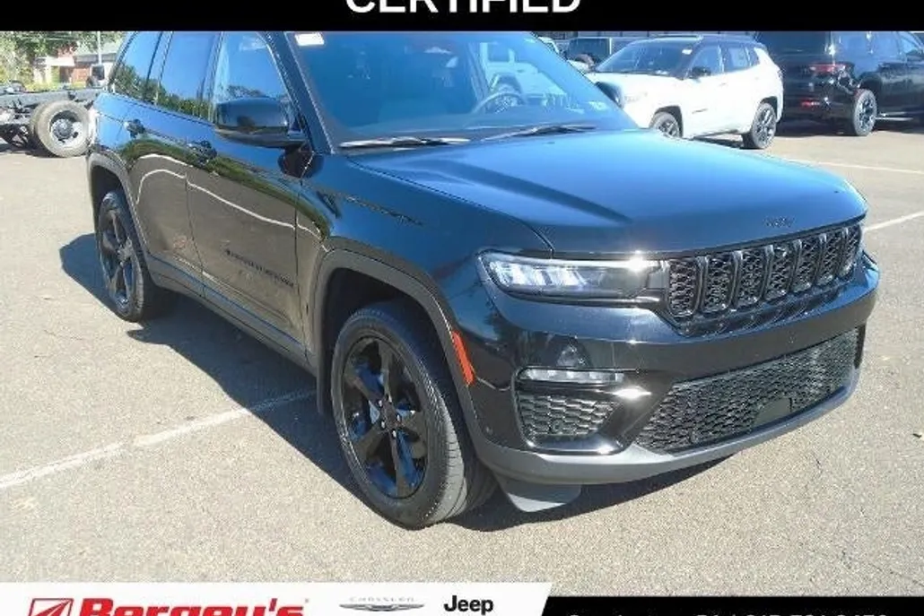2024 Jeep Grand Cherokee Limited photo 1
