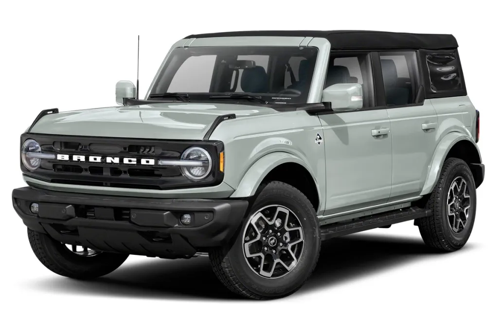 2024 Ford Bronco Outer Banks photo 1
