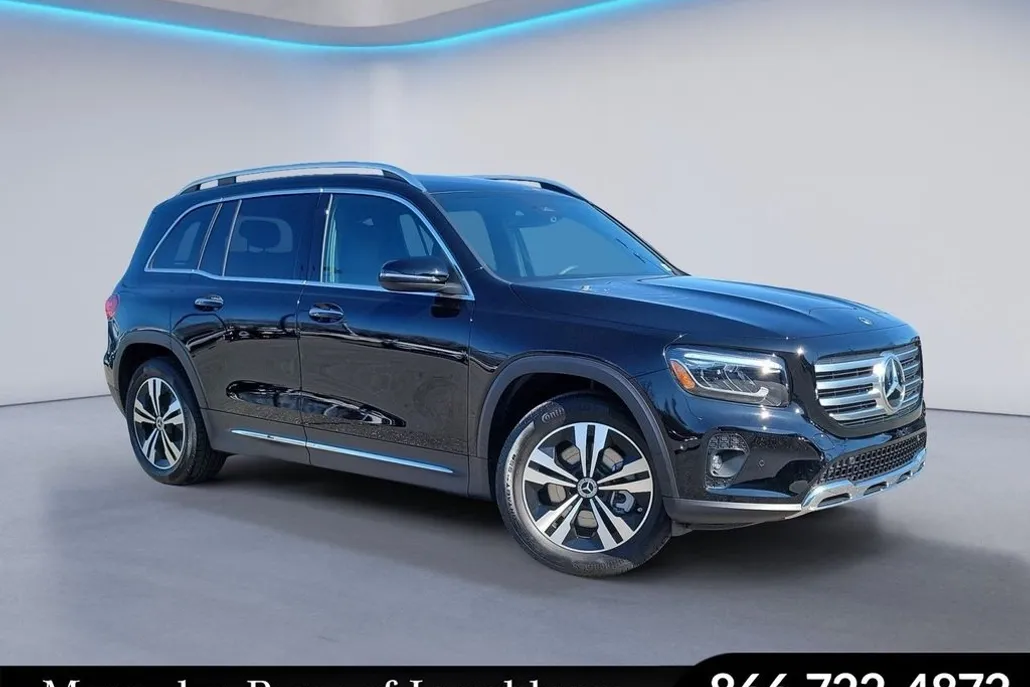 2025 Mercedes Benz GLB 250 4MATIC photo 1