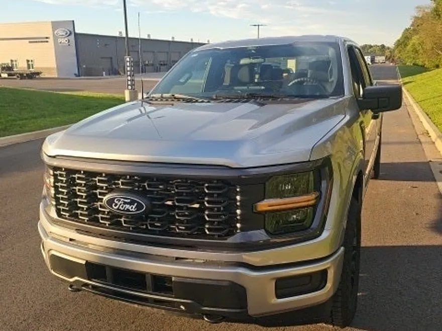 2025 Ford F-150 STX photo 1