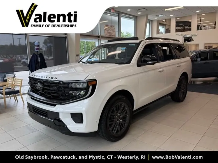 2025 Ford Expedition Platinum photo 1