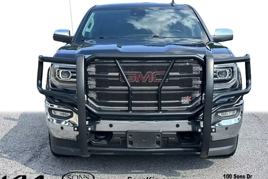 2017 Gmc Sierra 1500 SLT photo 1