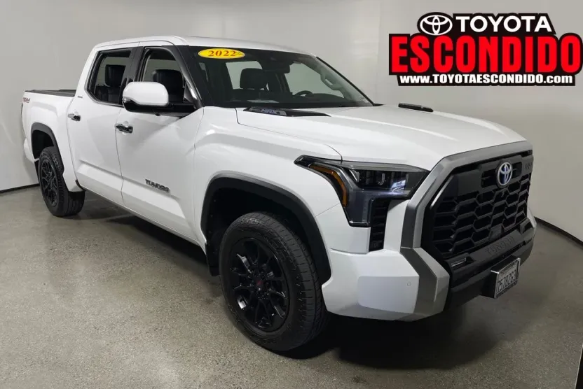 2022 Toyota Tundra Limited photo 1