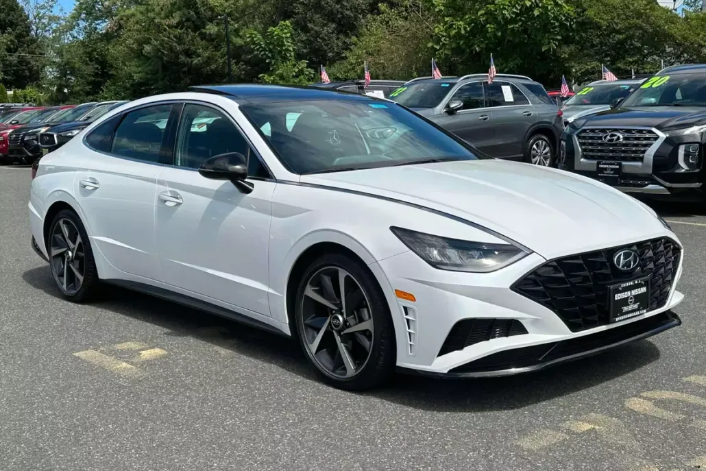 2022 Hyundai Sonata SEL Plus photo 1