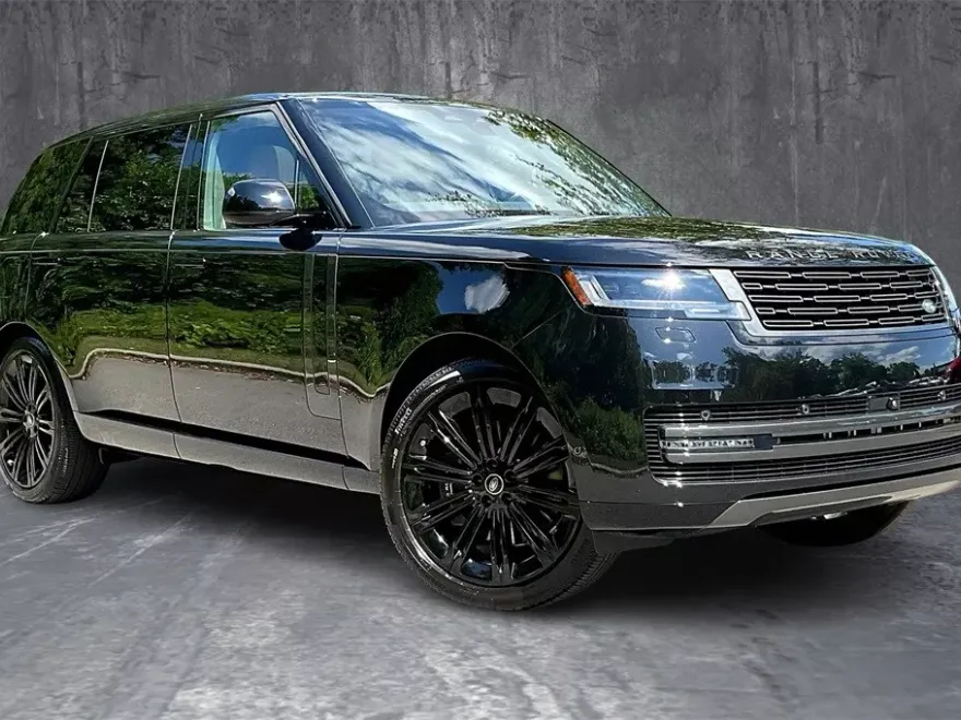 2025 Land Rover Range Rover SE photo 1