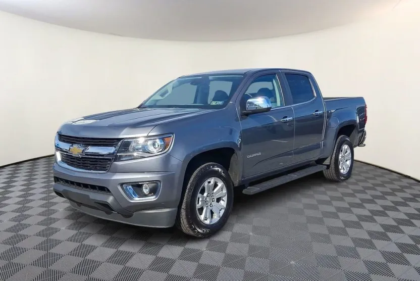 2019 Chevrolet Colorado LT photo 1