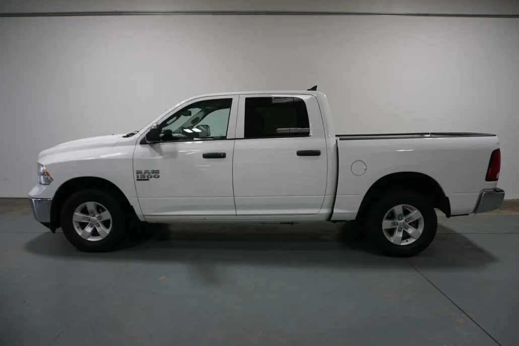 2023 Ram 1500 Classic SLT photo 1