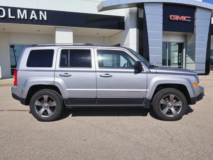 2016 Jeep Patriot Sport photo 1