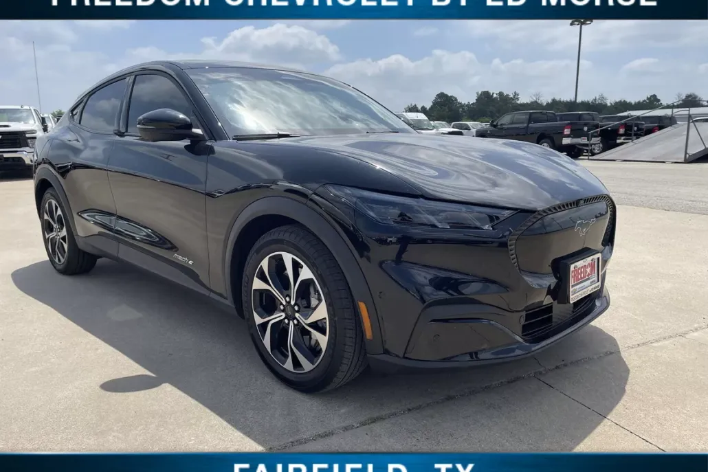 2024 Ford Mustang Mach-E Select photo 1
