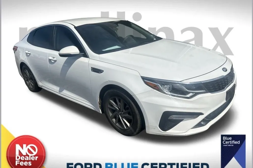 2019 Kia Optima LX photo 1