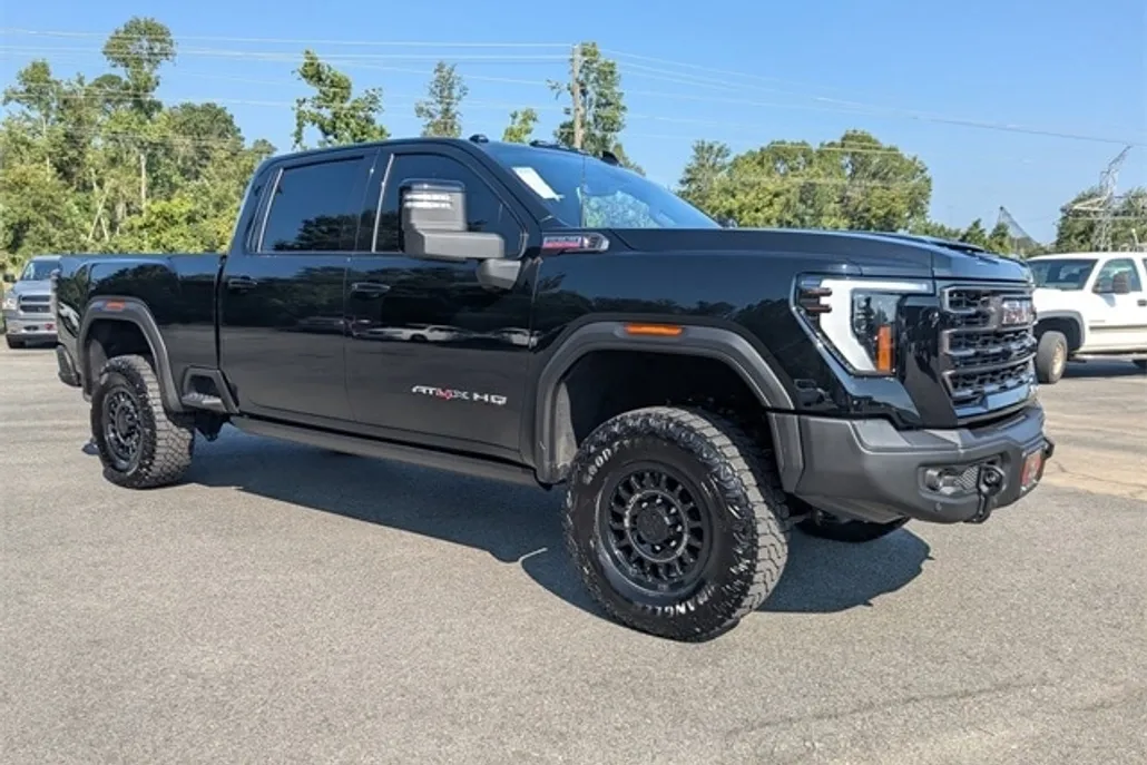 2024 Gmc Sierra 2500 AT4X photo 1
