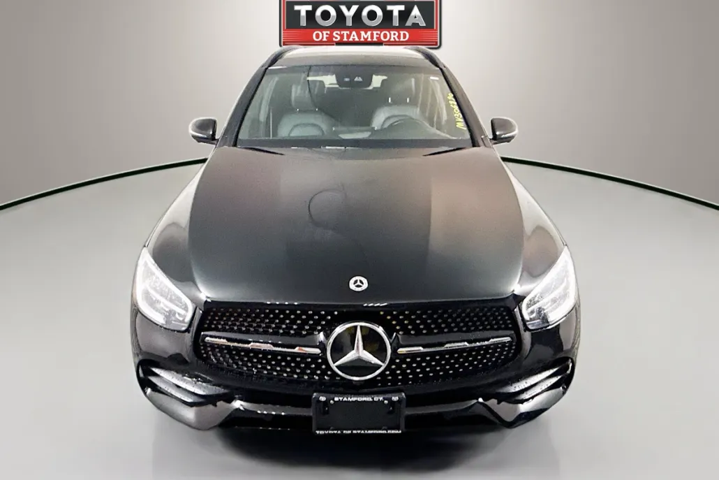 2021 Mercedes Benz GLC 300 photo 1