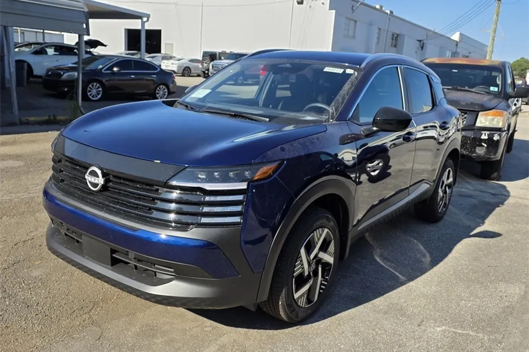 2026 Nissan Kicks SV photo 1