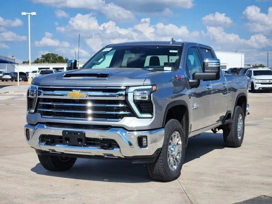 2026 Chevrolet Silverado 2500HD LTZ photo 1