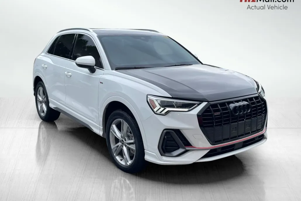 2024 Audi Q3 Premium Plus S line photo 1