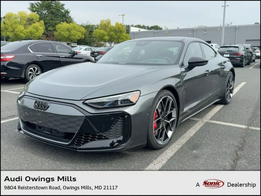 2026 Audi RS e-tron GT Base photo 1